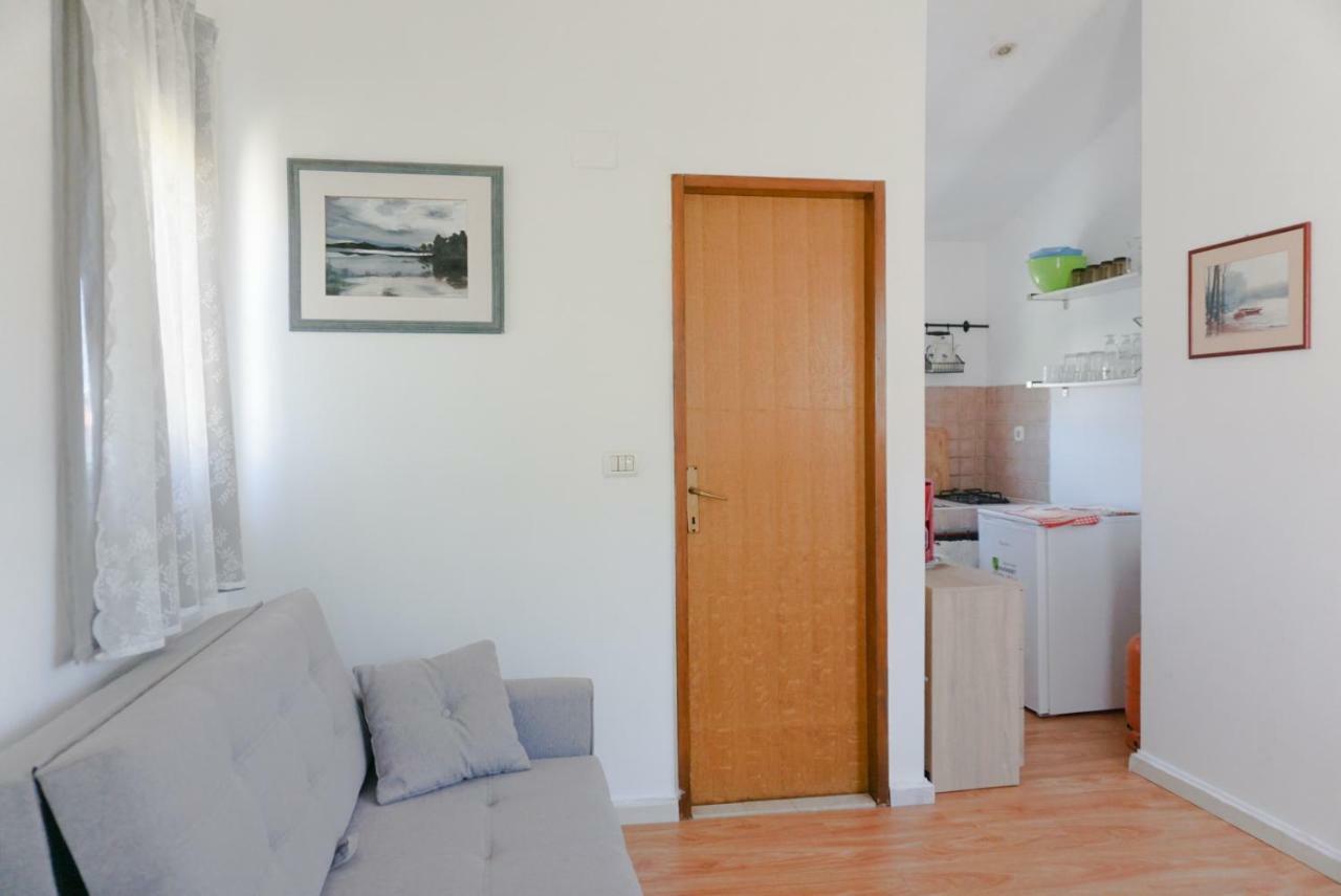 Sonja Apartment Premantura Eksteriør bilde