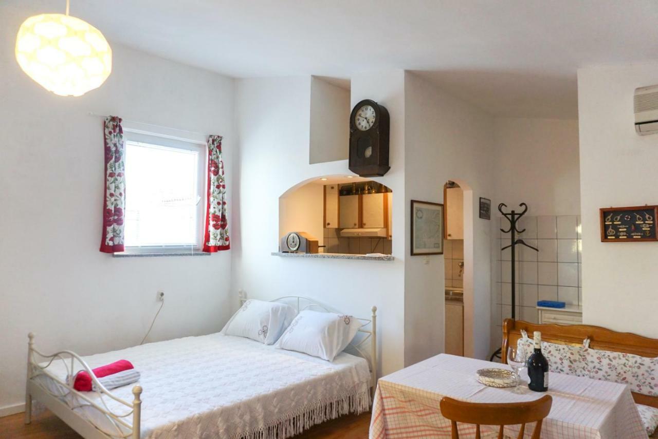 Sonja Apartment Premantura Eksteriør bilde